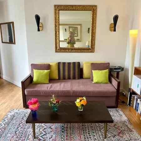 Georgeous Flat Terrace Invalides 2 To 6pers